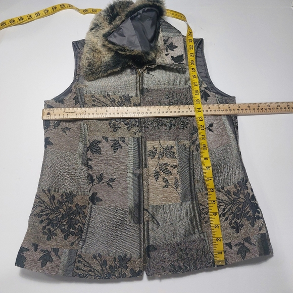 Coldwater Creek Women's Patchwork Vest Size 8 - Picture 9 of 13